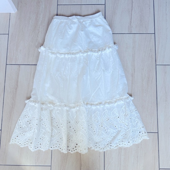 Free the roses white tiered midi skirt with tassels and eyelet bottom size small - Picture 1 of 4